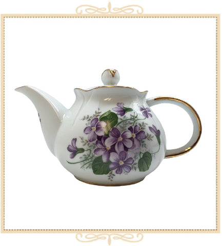 Queen Mary Signature 3-Cup Teapot Violets