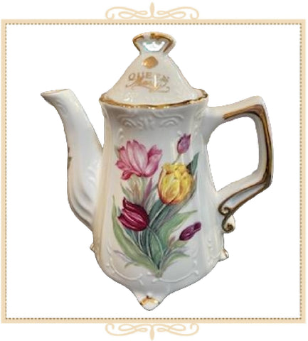 Queen Mary Signature Teapot Tulips
