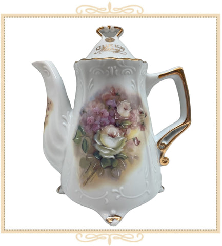Queen Mary Signature Teapot White Roses